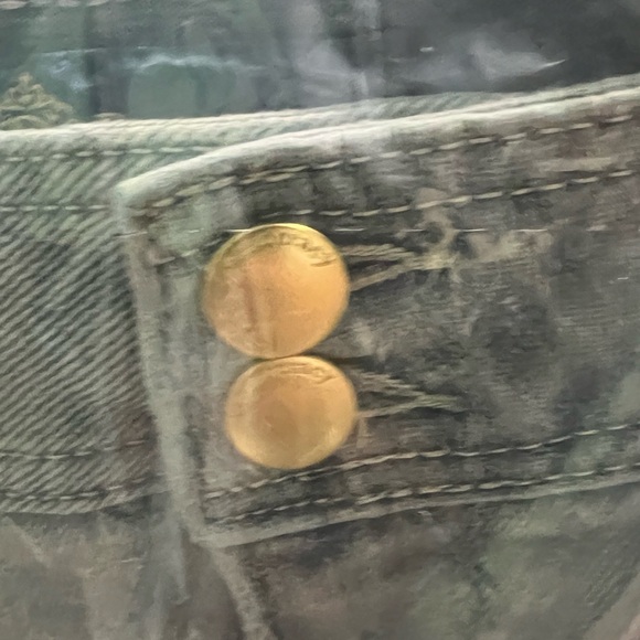 Democracy Luxe Touch Vintage Light Wash Skyrise Wide Leg Jean - Picture 9 of 10